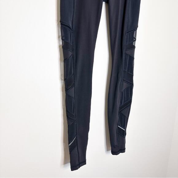 Lululemon Speed Up Tight *Mesh 28" - Picture 4 of 8
